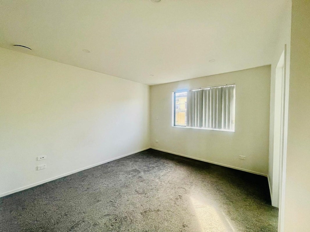 10B Benton Place, Manurewa, Auckland - Carousel 13