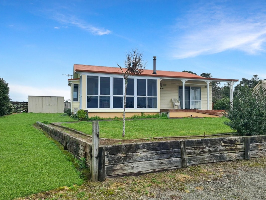 1256 Frankley Road, Hurworth, New Plymouth - Carousel 1