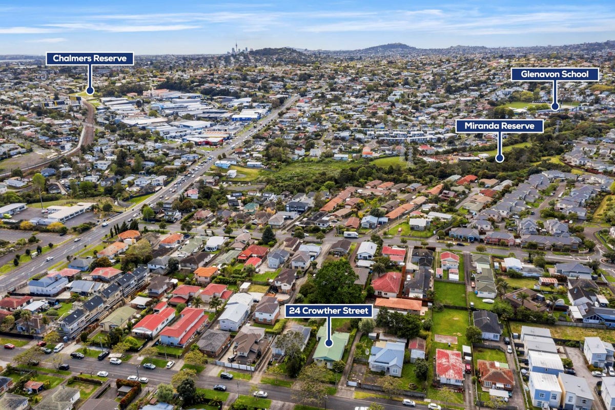 24 Crowther Street, Blockhouse Bay, Auckland - Carousel 17