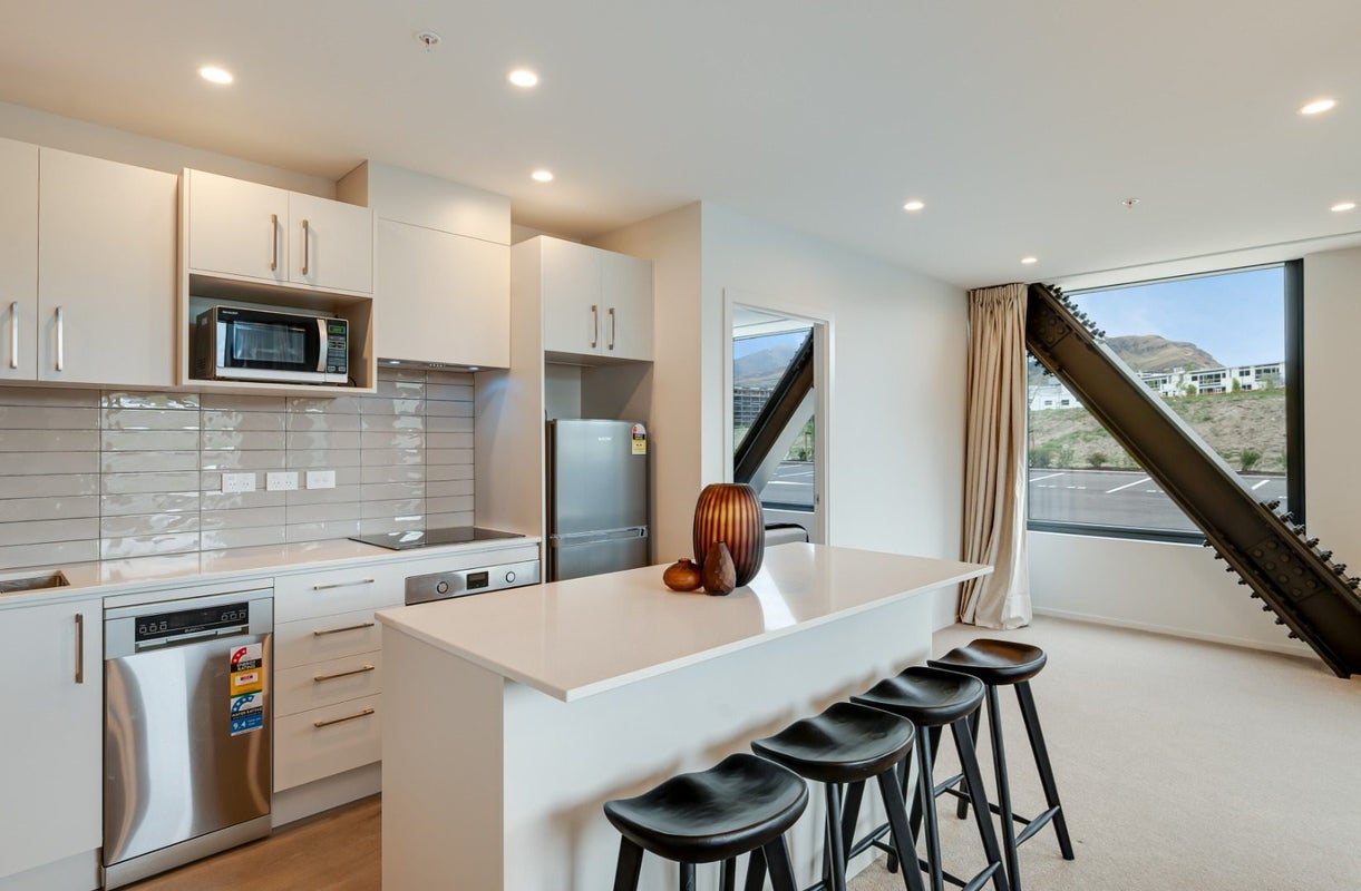 107/16 Mountain Ash Drive, Frankton, Queenstown - Carousel 2