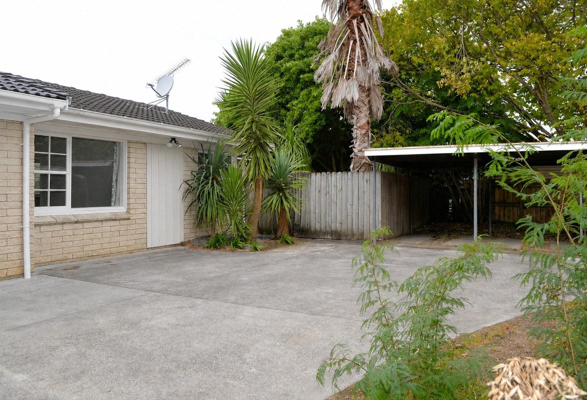 1/341 Pakuranga Road, Pakuranga Heights, Auckland - Carousel 1