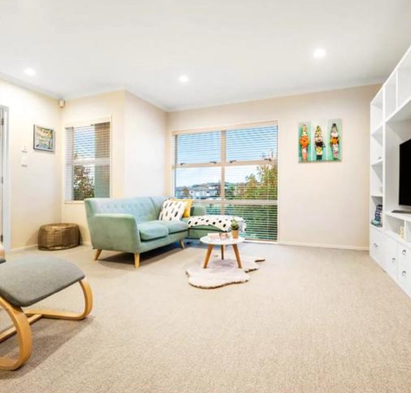 30 Riviera Drive, Flat Bush, Auckland - Carousel 2