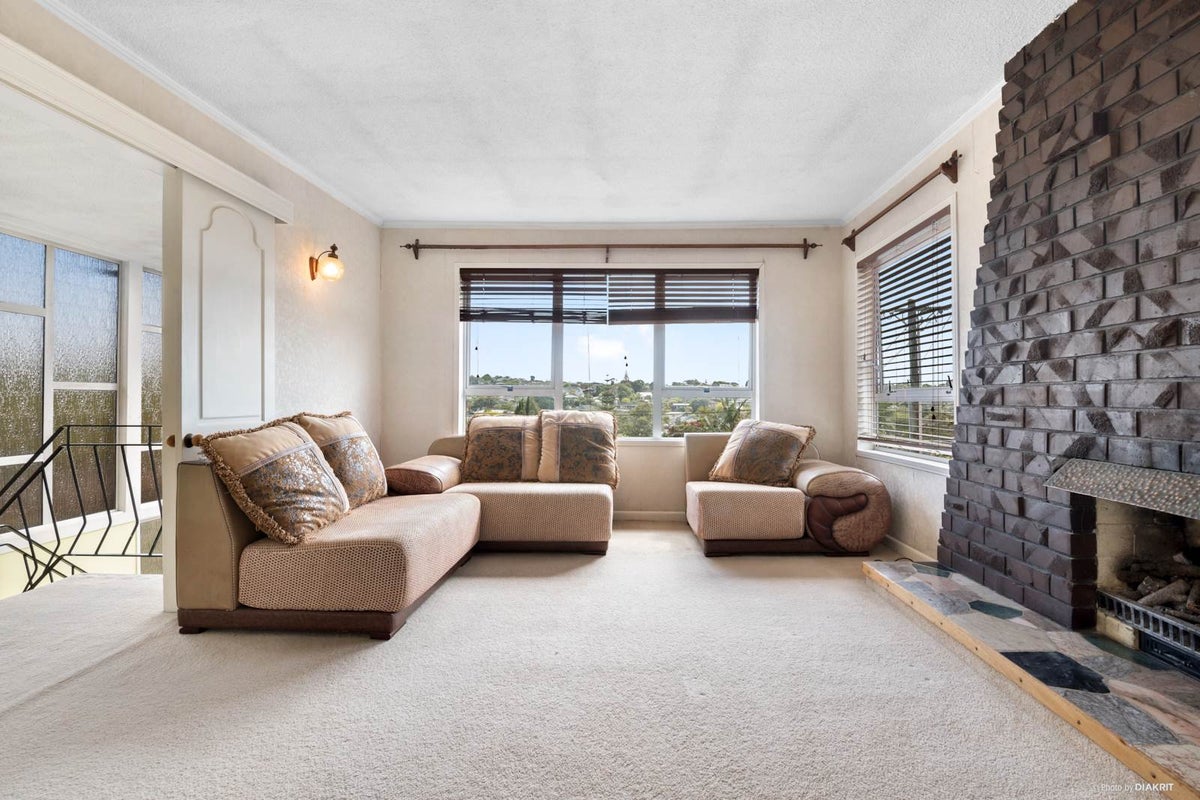 1/44 Corunna Road, Milford, Auckland - Carousel 2
