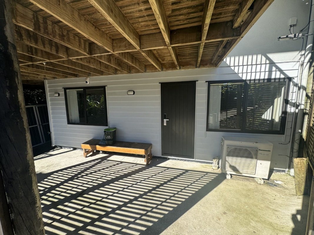 54 The Enclave, Totara Heights, Auckland - Carousel 1