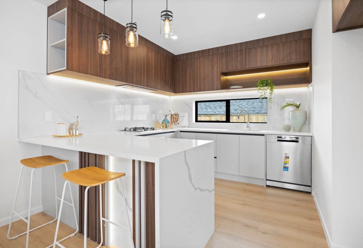 7D Gilletta Road, Mount Roskill, Auckland - Carousel 2