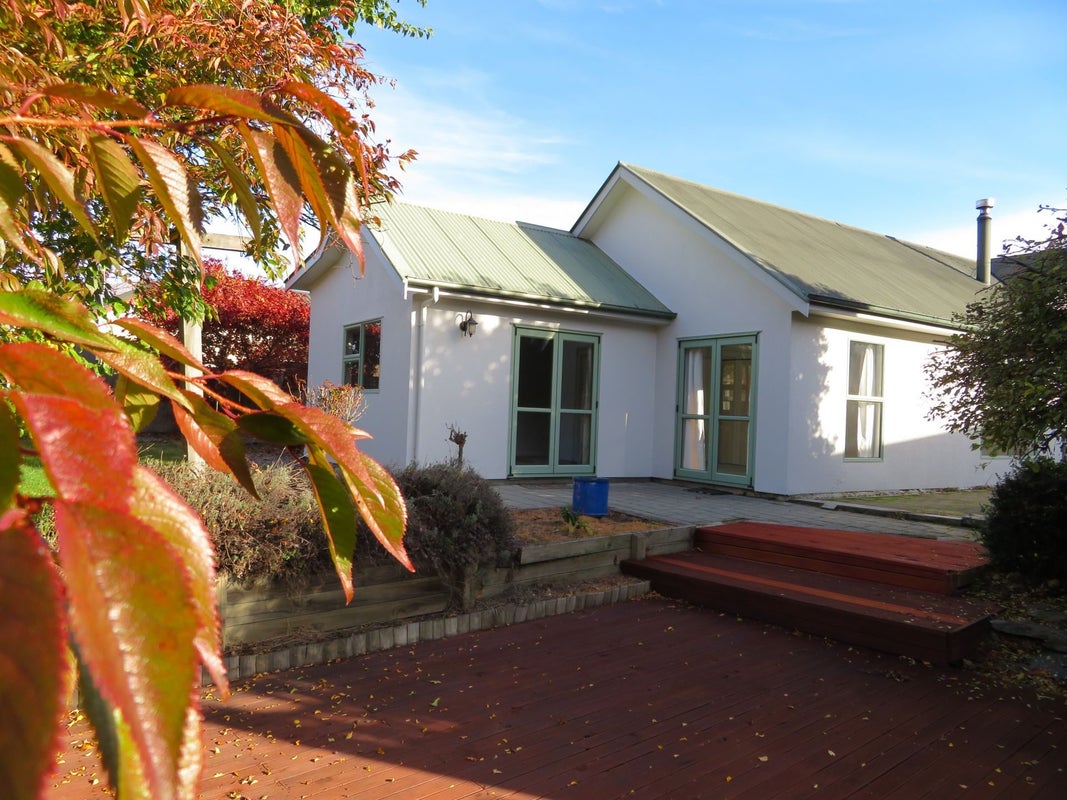 63 Centennial Avenue, Arrowtown, Arrowtown - Carousel 2