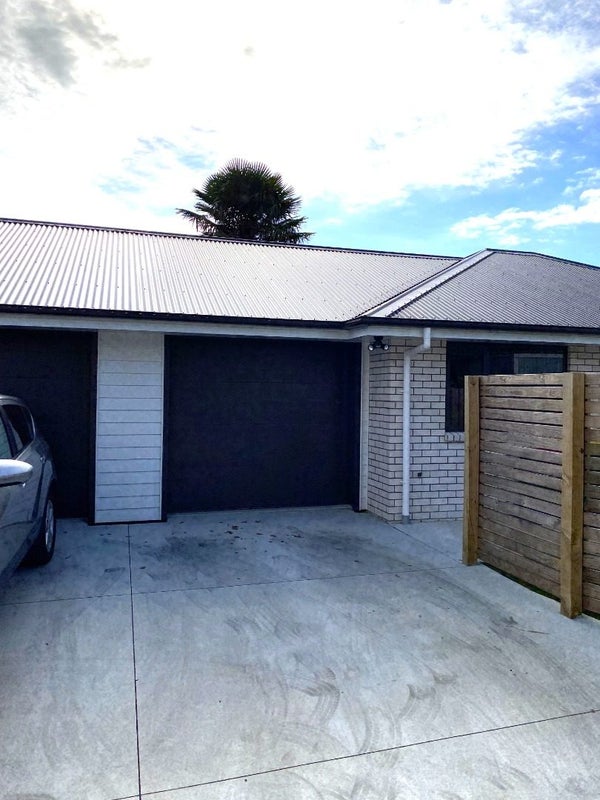 4/14 Powells Road, Fairview Downs, Hamilton - Carousel 1