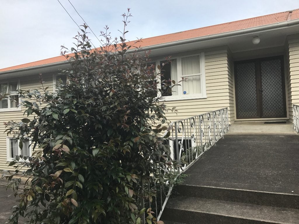13A Rewa Road, Three Kings, Auckland - Carousel 1