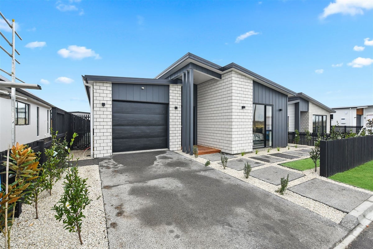 9 Couldsack Avenue, Chartwell, Hamilton - Carousel 1
