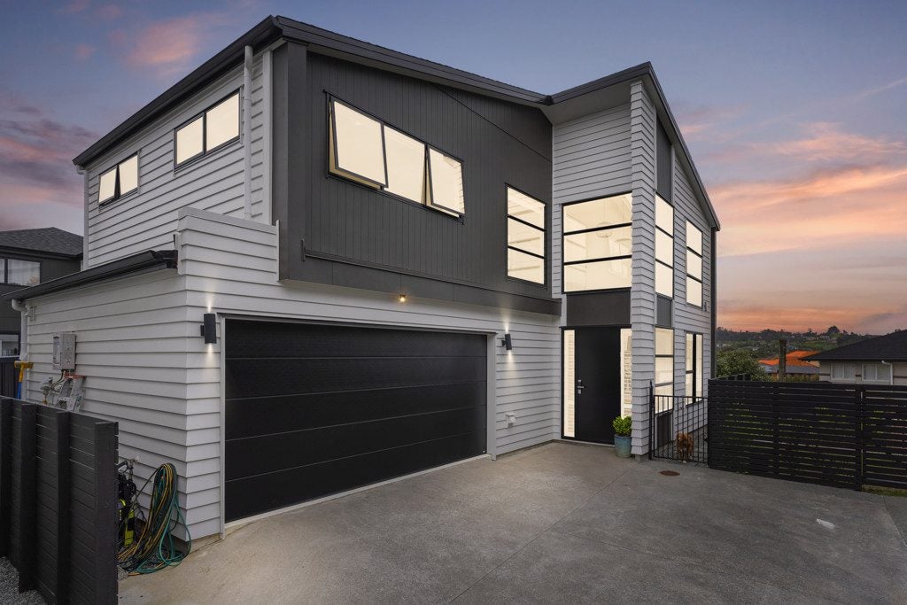 1C Lemon Grove Lane, Greenhithe, Auckland - Carousel 1