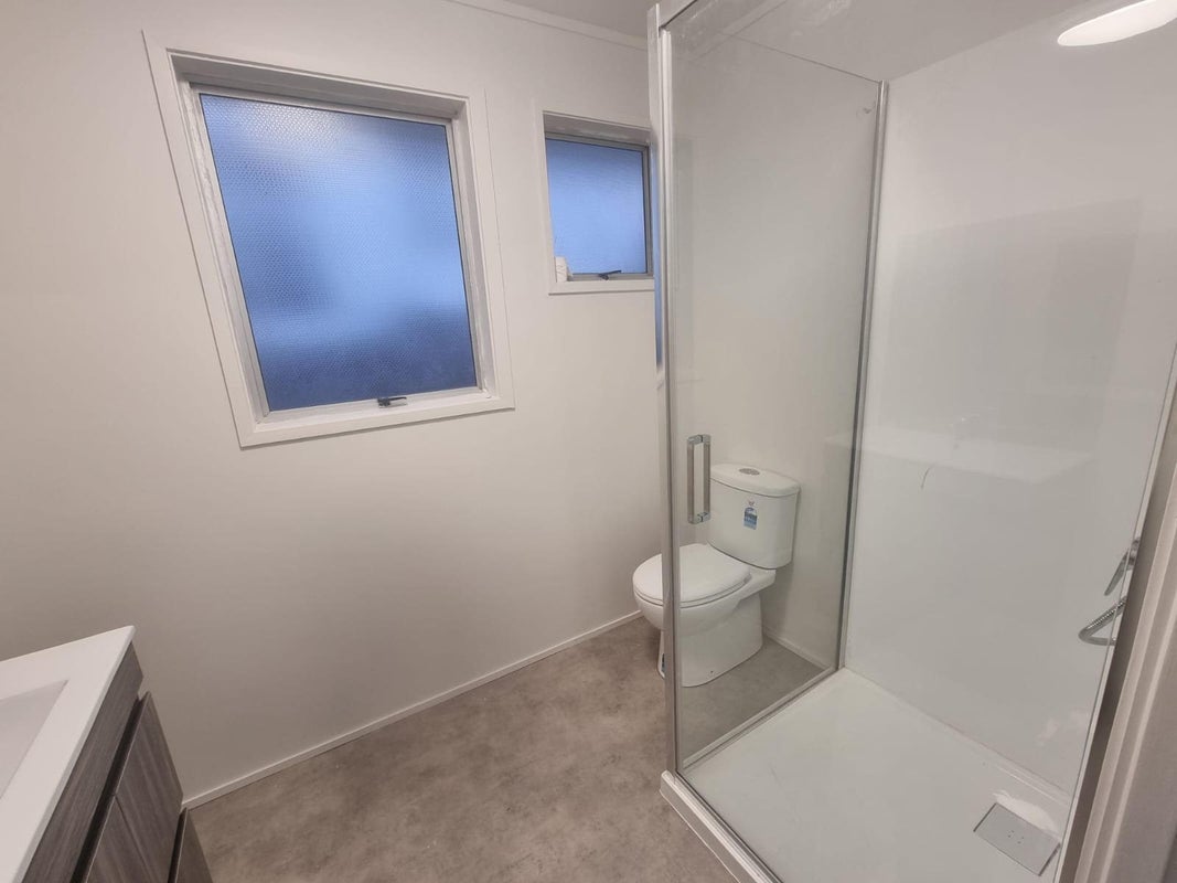 16 Cantina Avenue, Bayview, Auckland - Carousel 8