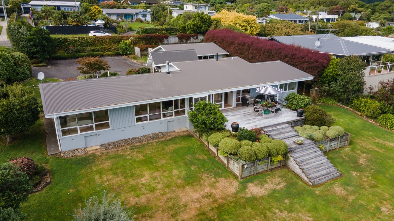 10 Kotare Street, Waikanae, Waikanae - Carousel 25