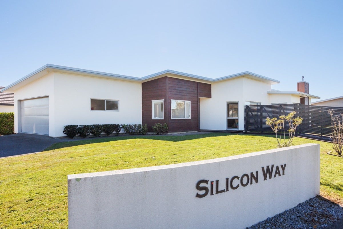 1 Silicon Way, Fitzherbert, Palmerston North - Carousel 1