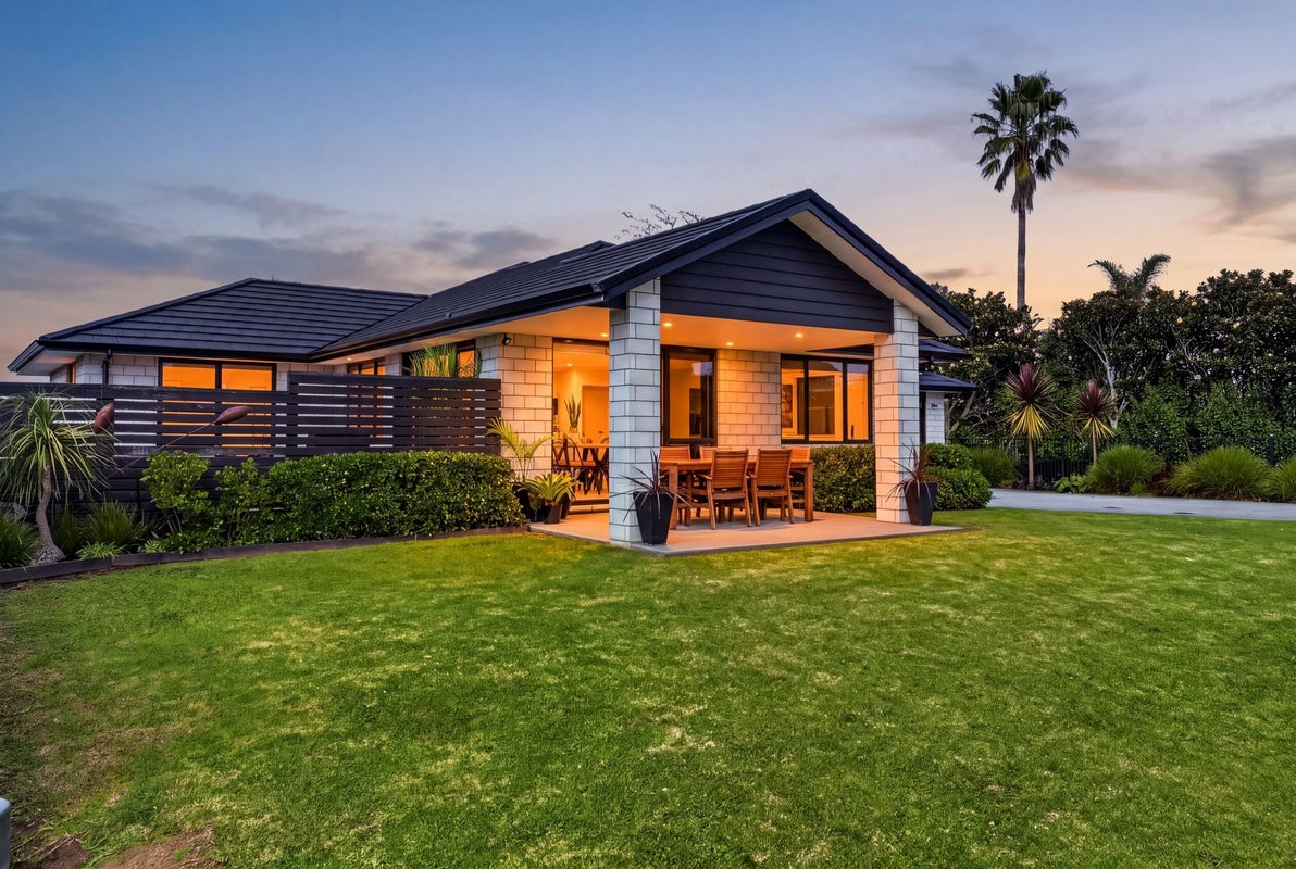 53A KINGSEAT ROAD, Patumahoe, Pukekohe - Carousel 2