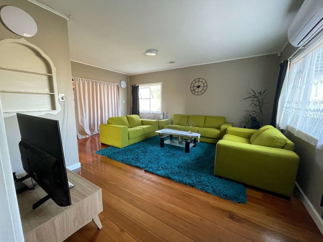 404 Blockhouse Bay Road, Blockhouse Bay, Auckland - Carousel 2