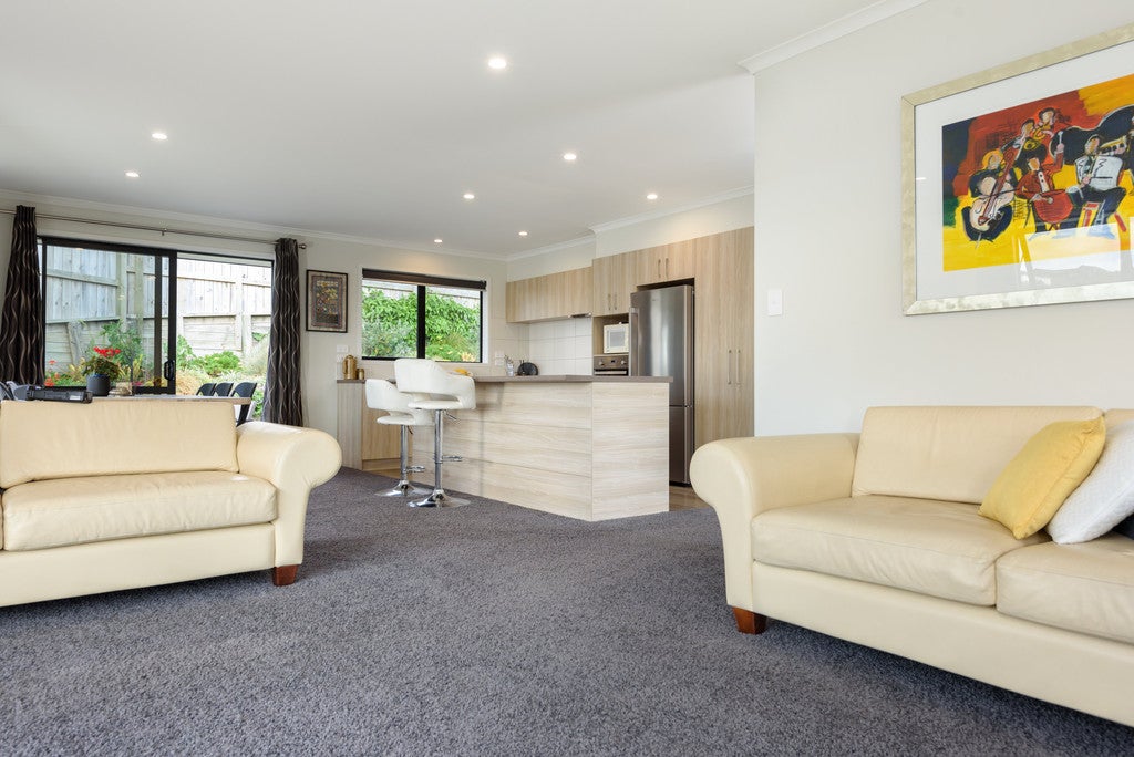 24 Caldera Close, Pyes Pa, Tauranga - Carousel 2