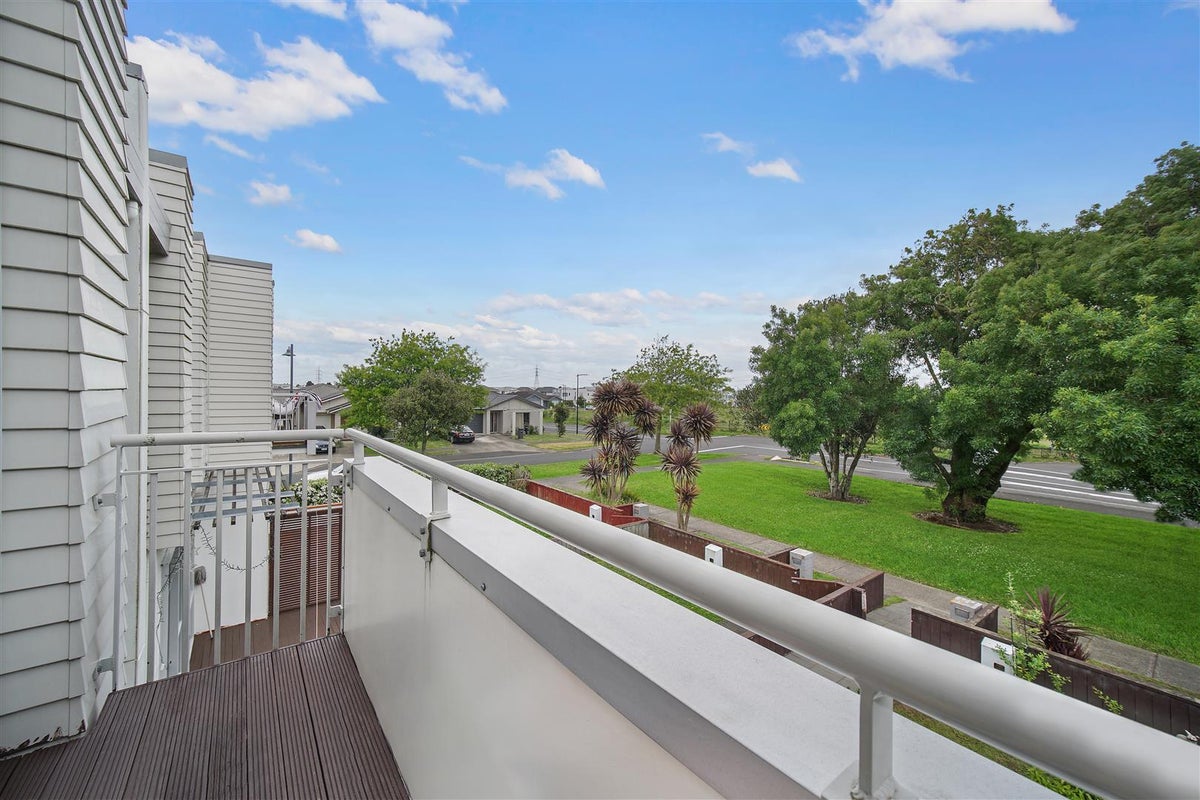 26 Willow Camp Road, Takanini, Auckland - Carousel 2