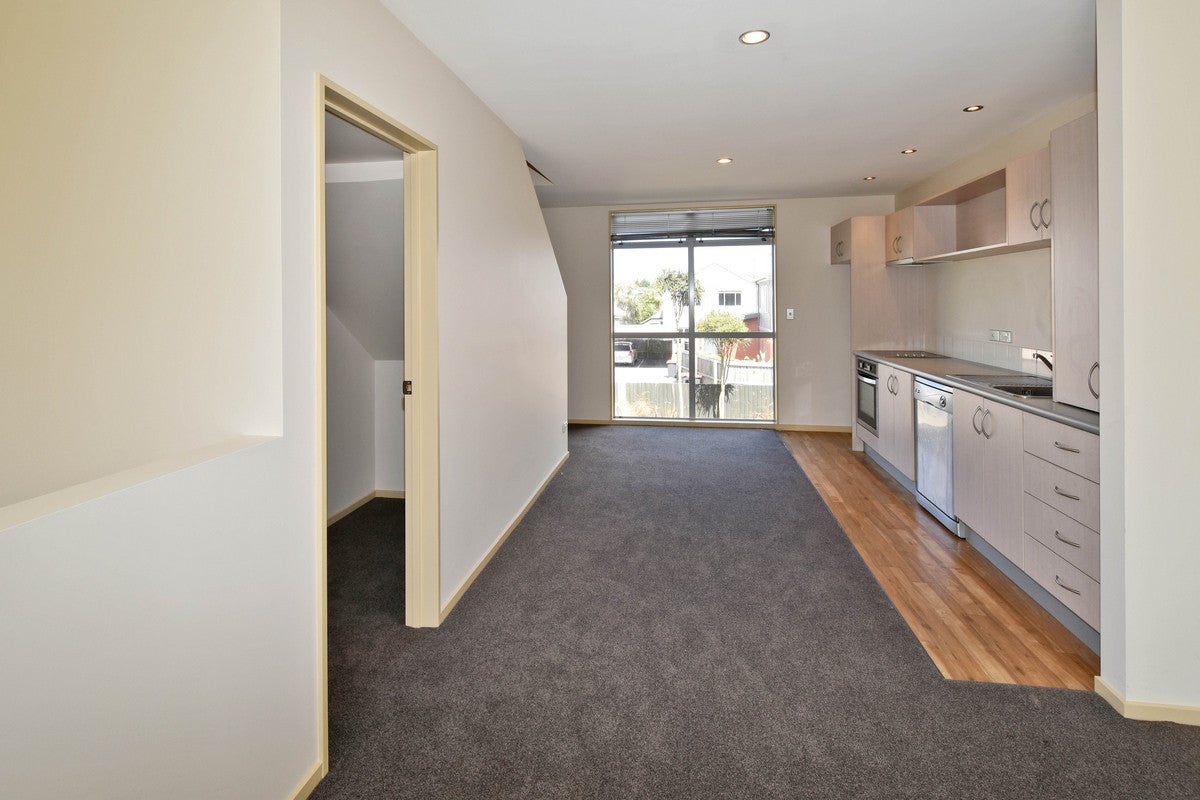 8/54 Champion Street, Edgeware, Christchurch - Carousel 2
