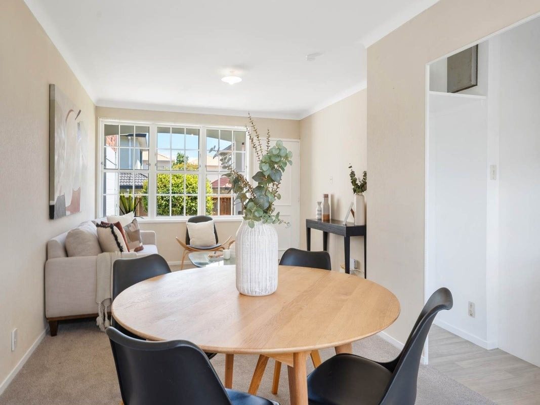 2/13 King Edward Avenue, Epsom, Auckland - Carousel 2