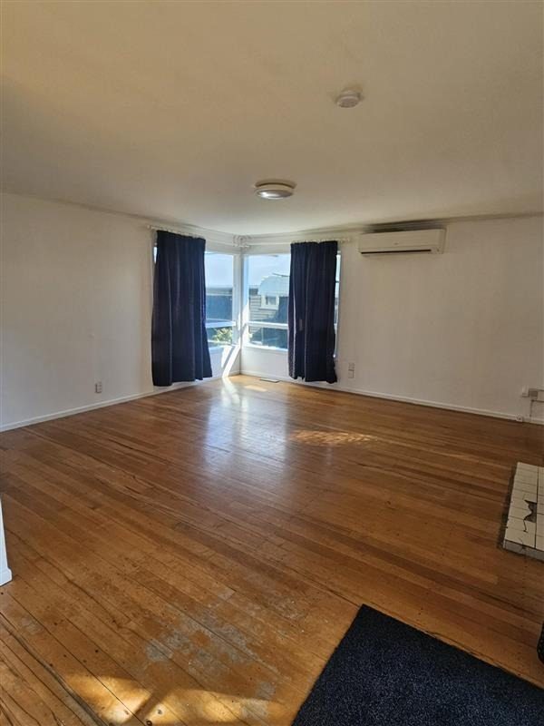 6 Clouston Crescent, Fenton Park, Rotorua - Carousel 2