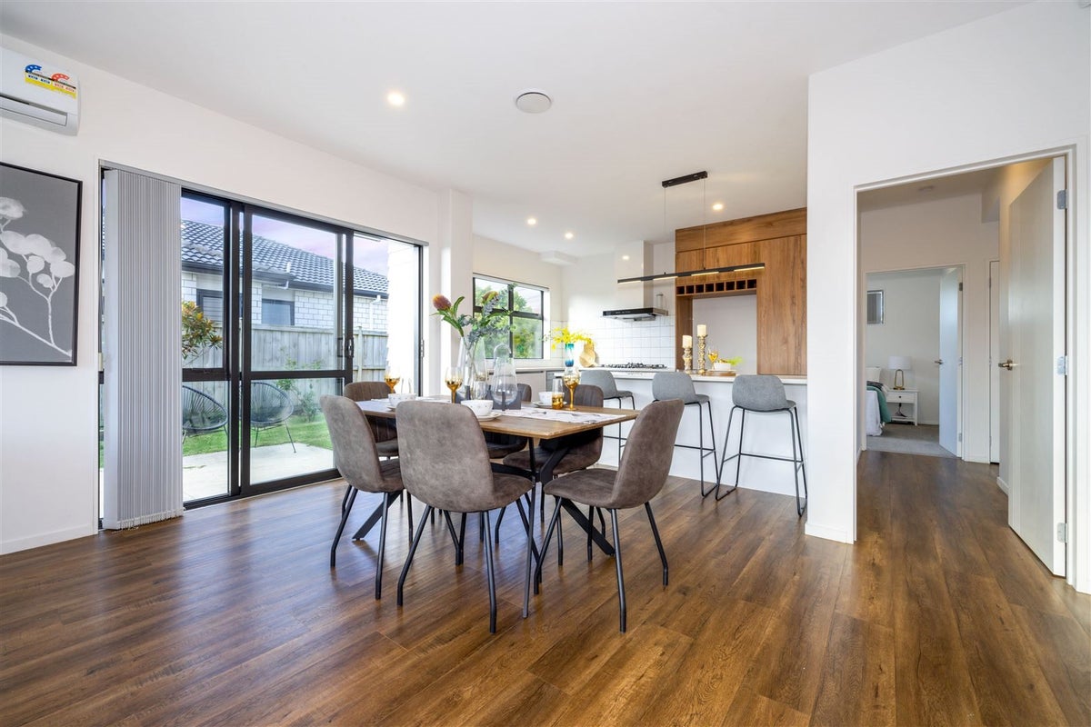 21 Sapwood CRES, Takanini, Takanini - Carousel 2