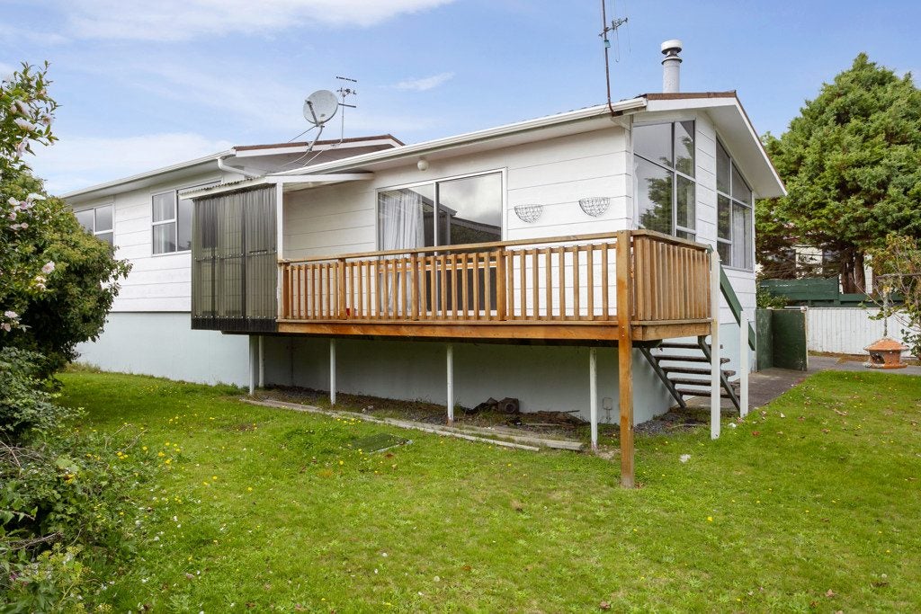 54 Richmond Avenue, Richmond Heights, Taupo - Carousel 2