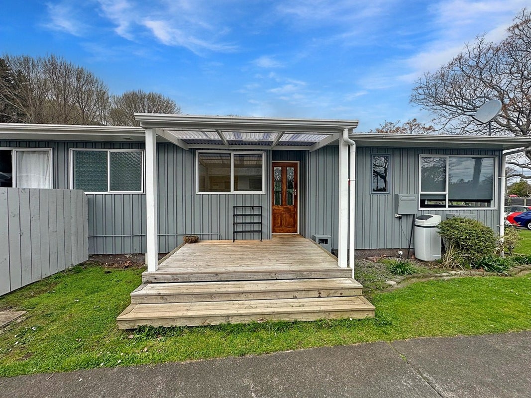 18 Paterson Street, Aramoho, Whanganui - Carousel 2