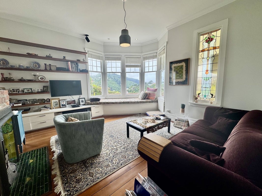 64 Upland Road, Kelburn, Wellington - Carousel 1