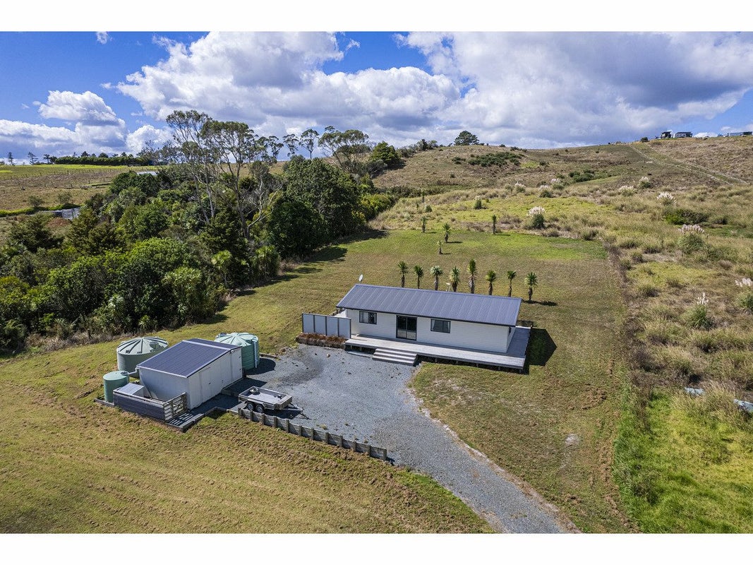 87 Kerehunga Road, Whangarei - Carousel 1