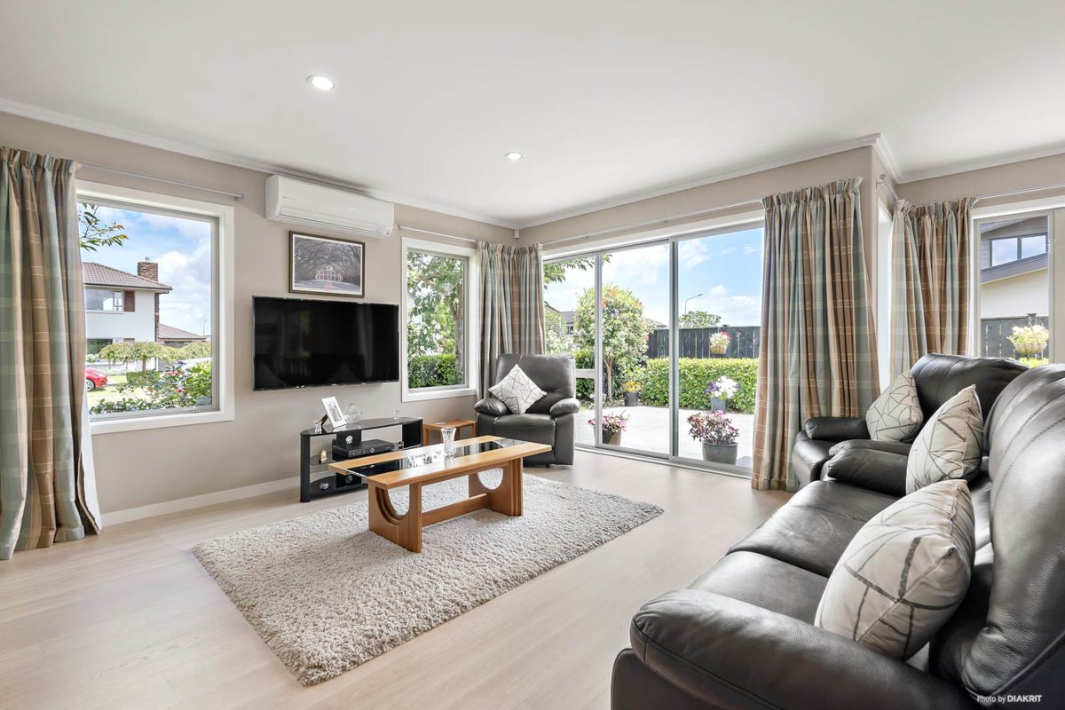 29 Toscana Drive, Karaka, Papakura - Carousel 2
