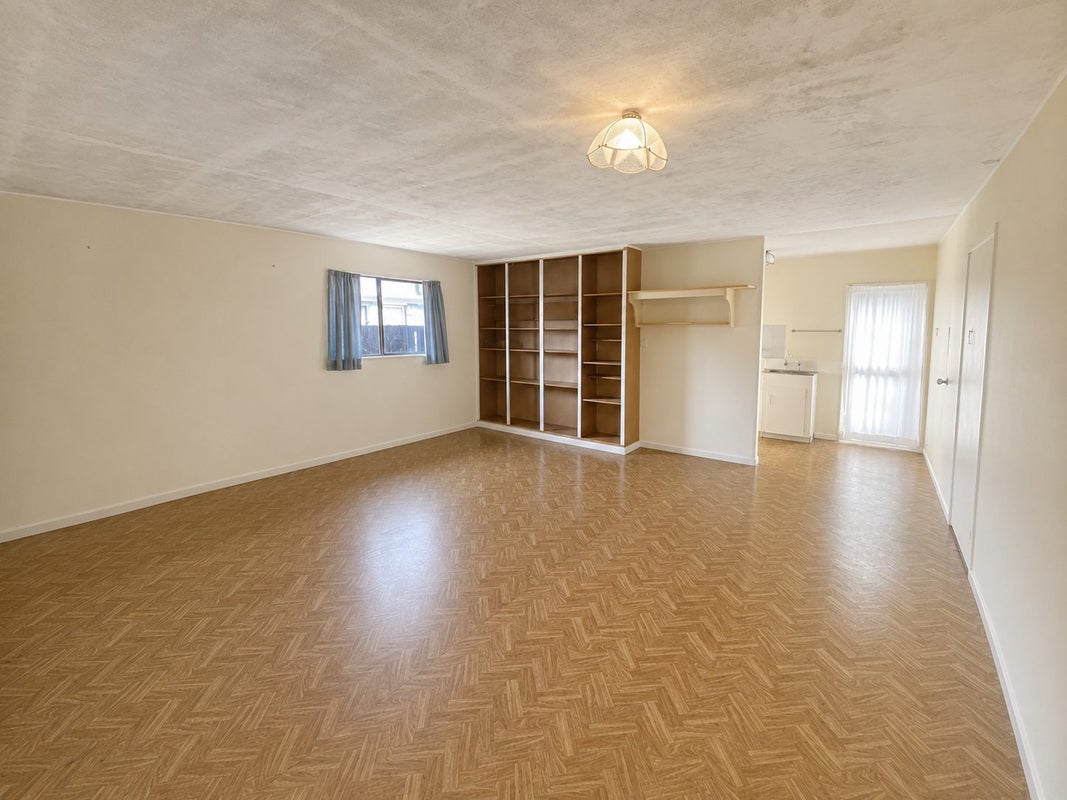 2/1A Clark Road, Pahurehure, Papakura - Carousel 9
