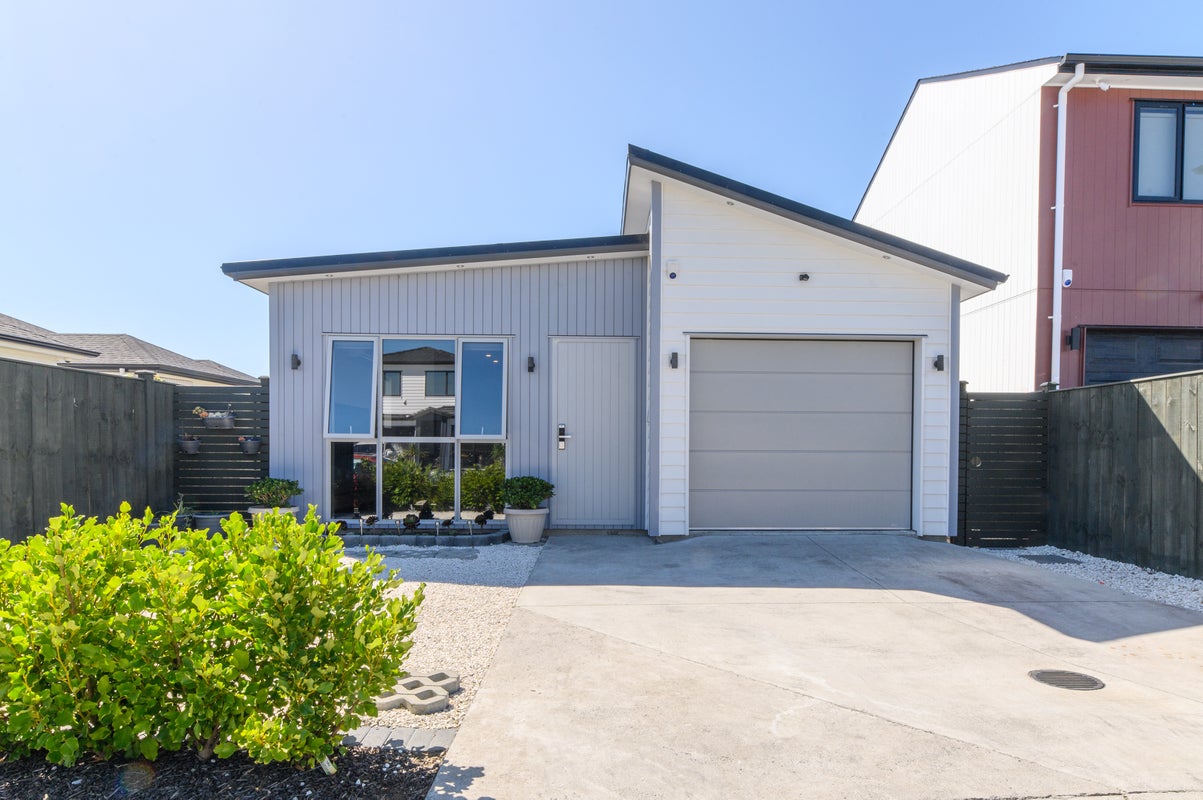 4 Survila Street, Takanini, Auckland - Carousel 2