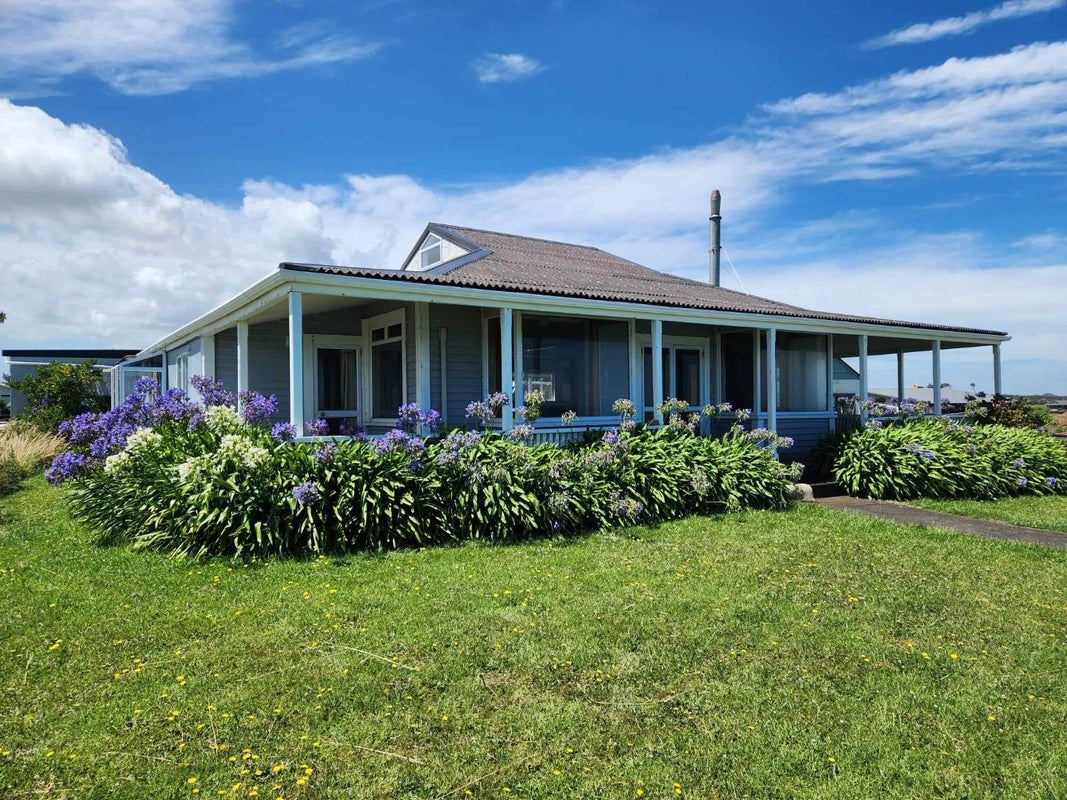 1 Broadview Heights, Kai Iwi, Whanganui - Carousel 18