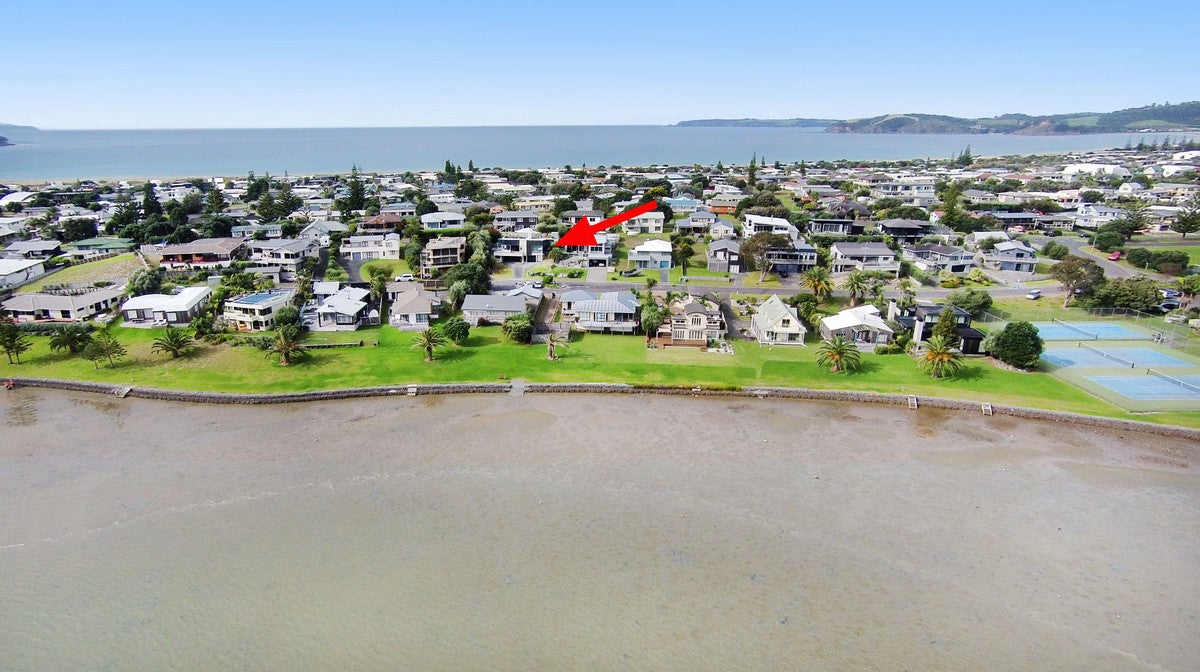 18 North West Anchorage, Omaha, Warkworth - Carousel 2