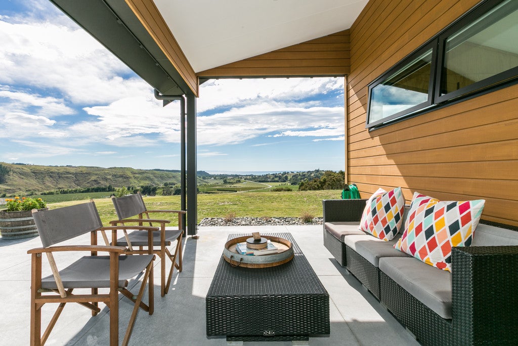74 Eskridge Drive, Eskdale, Napier - Carousel 2