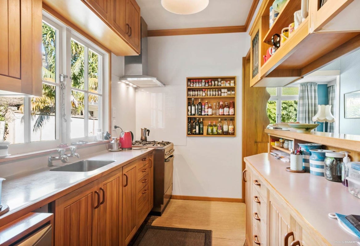 26 Rangitoto Terrace, Milford, Auckland - Carousel 2