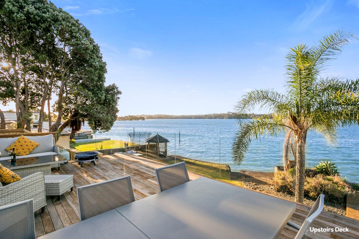 74 The Terrace, Herald Island, Auckland - Carousel 2