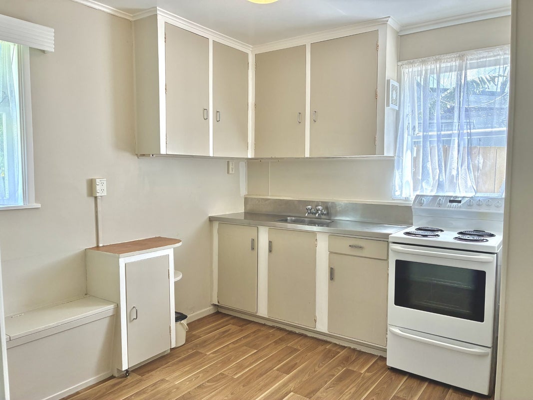 5/52 Bannerman Road, Morningside, Auckland - Carousel 1