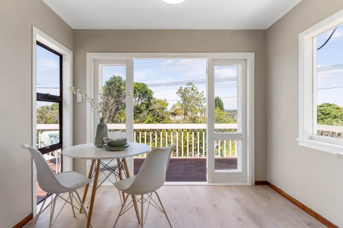 1/19 Carlisle Road, Torbay, Auckland - Carousel 2