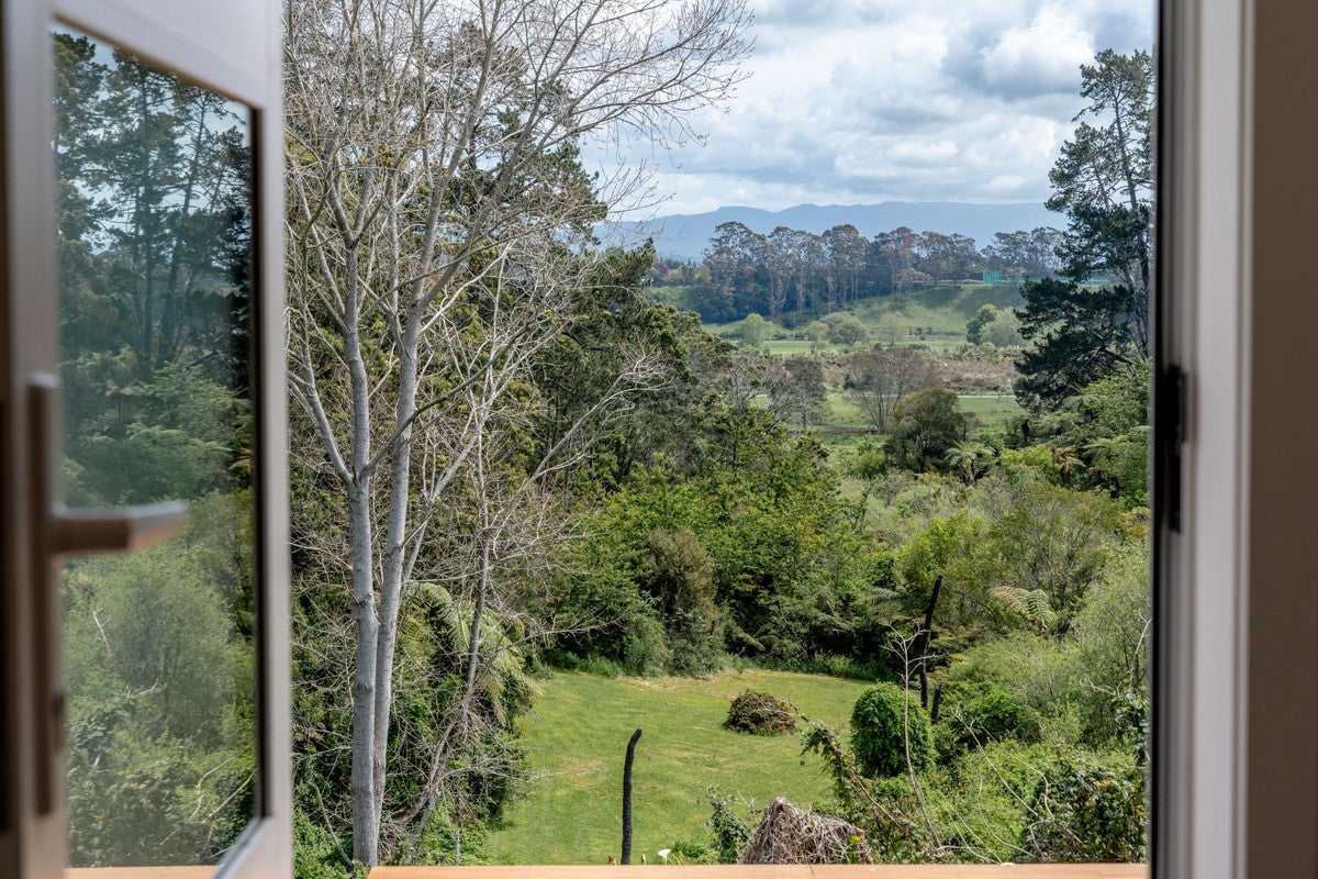 209L WAIROA PA ROAD, Bethlehem, Tauranga - Carousel 2