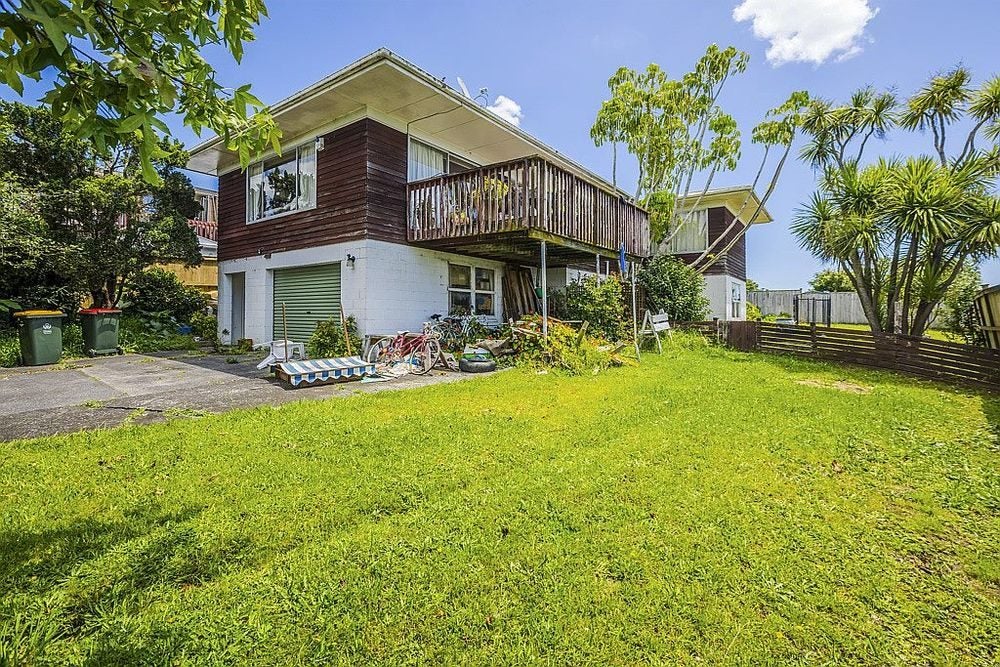 7 Chatsworth Crescent, Pakuranga Heights, Auckland - Carousel 2