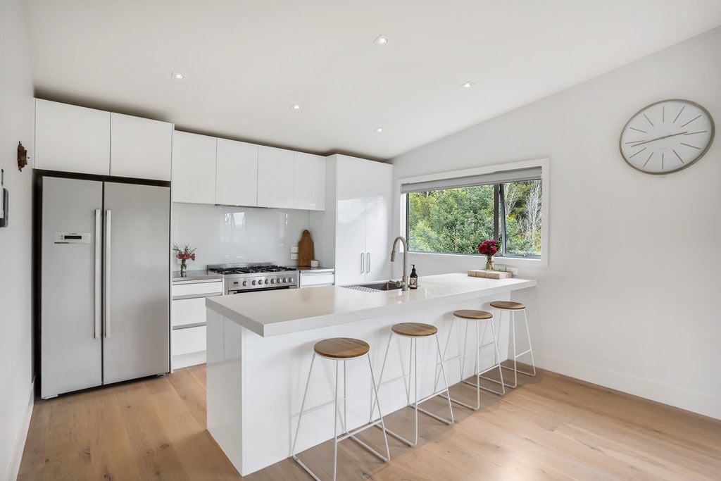 31A Woodfern Crescent, Titirangi, Auckland - Carousel 22