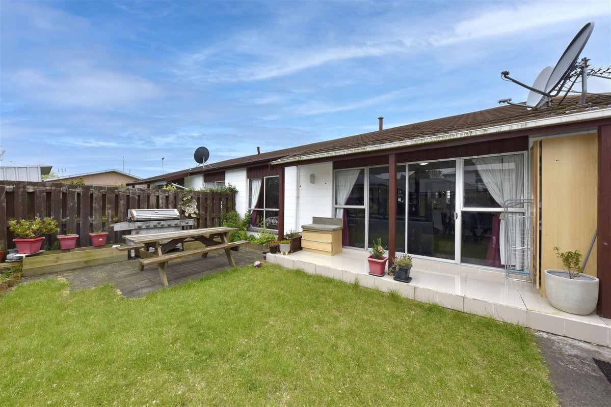 3/27 Hendon Street, Edgeware, Christchurch - Carousel 2