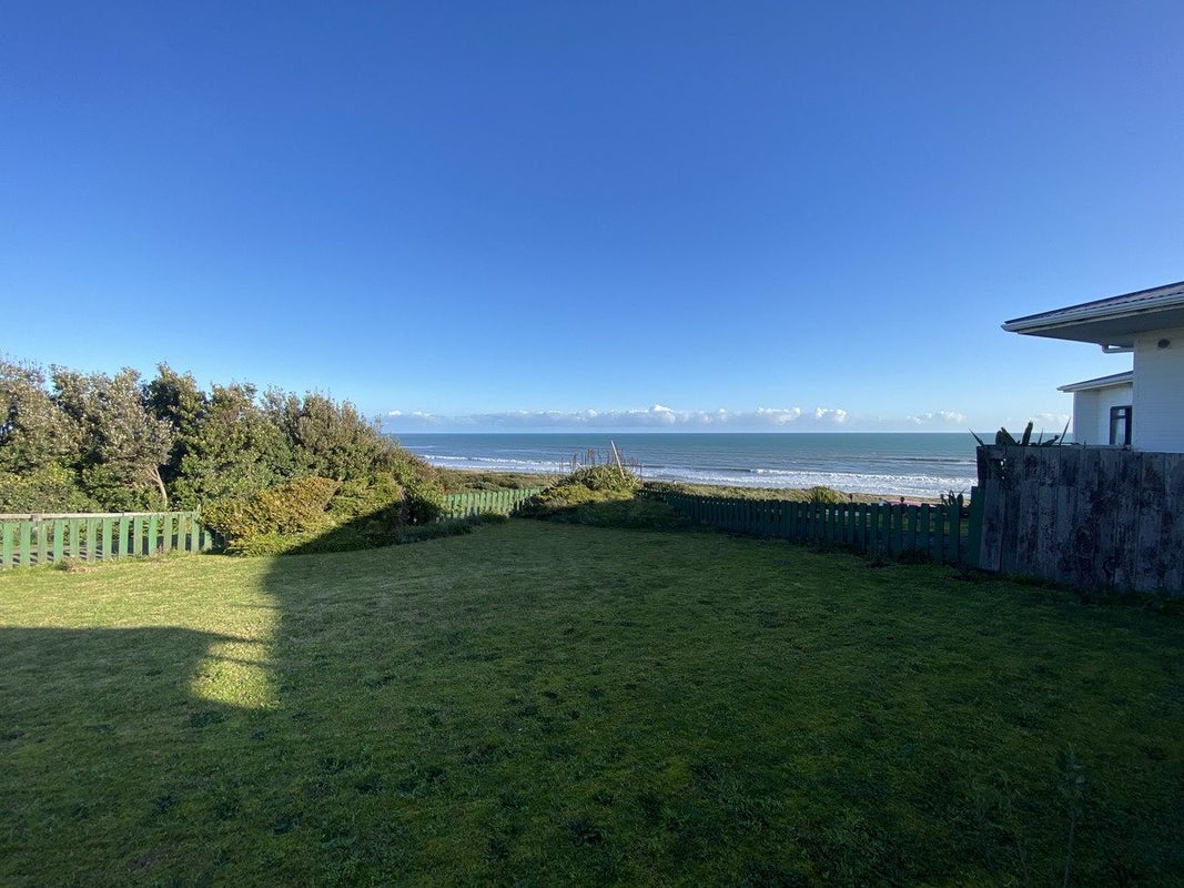 7 Kapiti Terrace, Castlecliff, Whanganui - Carousel 7