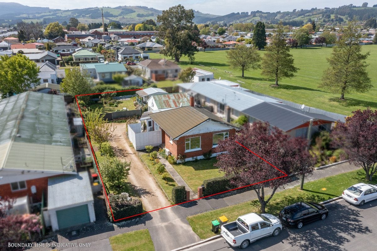 5 Dryden Street, Normanby, Dunedin - Carousel 2