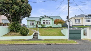 21 Kawatiri Avenue, Gonville, Whanganui - Carousel 1
