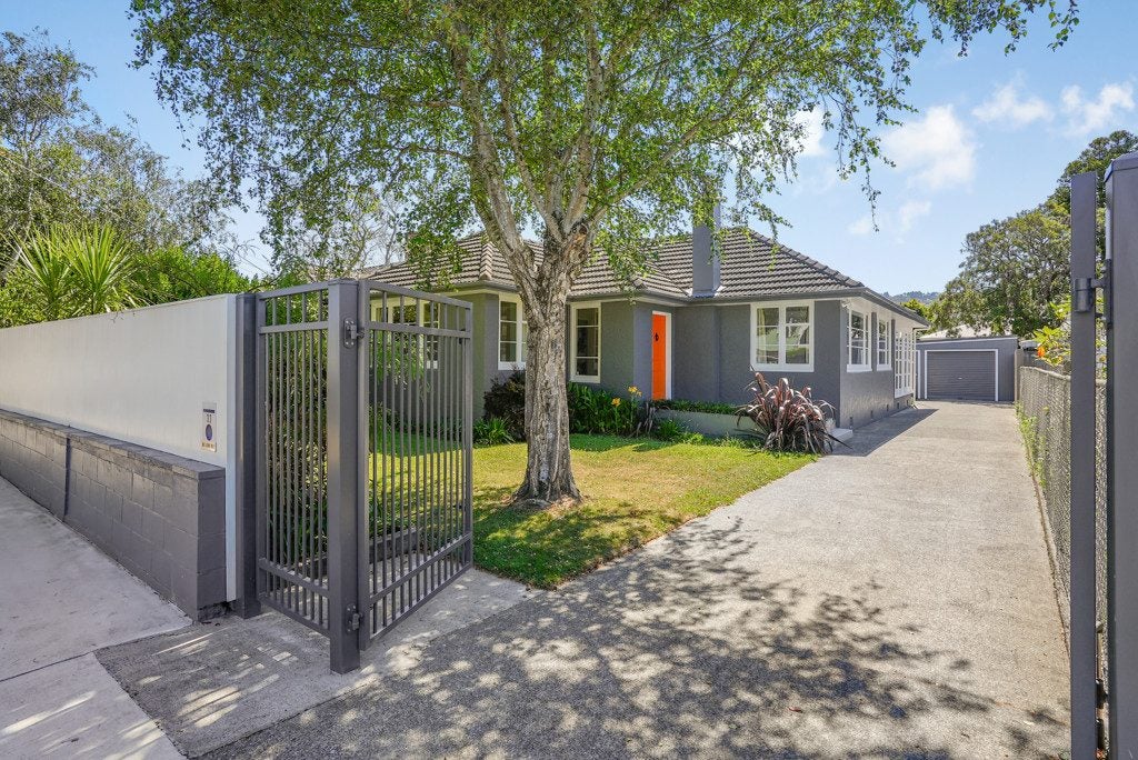 33 Witako Street, Epuni, Lower Hutt - Carousel 1