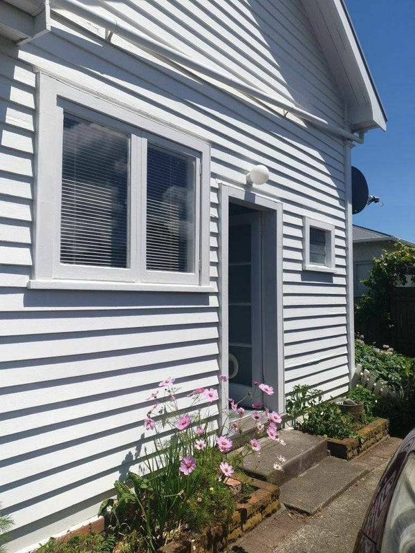 6 Caius Avenue, Gonville, Whanganui - Carousel 2