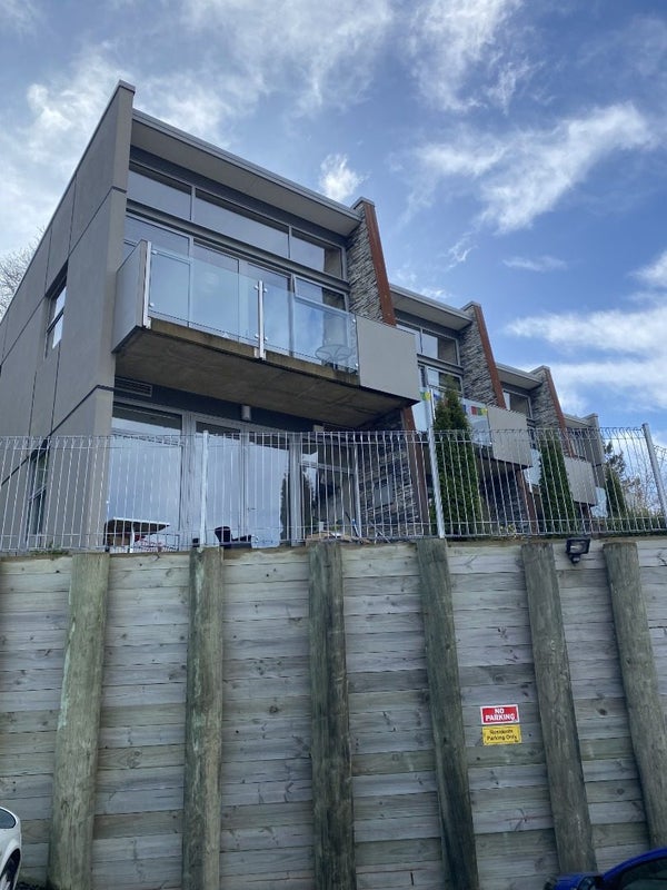 35/61 North Road, North East Valley, Dunedin - Carousel 1