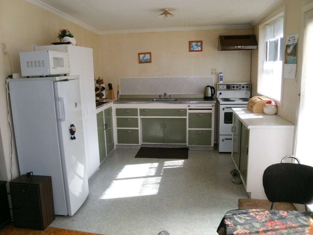 12 Wratten Road, Owaka - Carousel 2